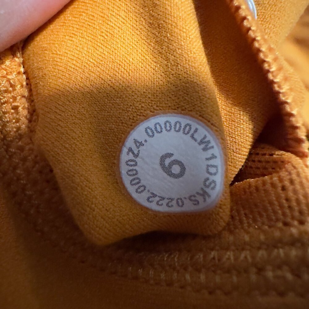 NWT Lululemon Align Onesie 8" - Picture 12 of 12